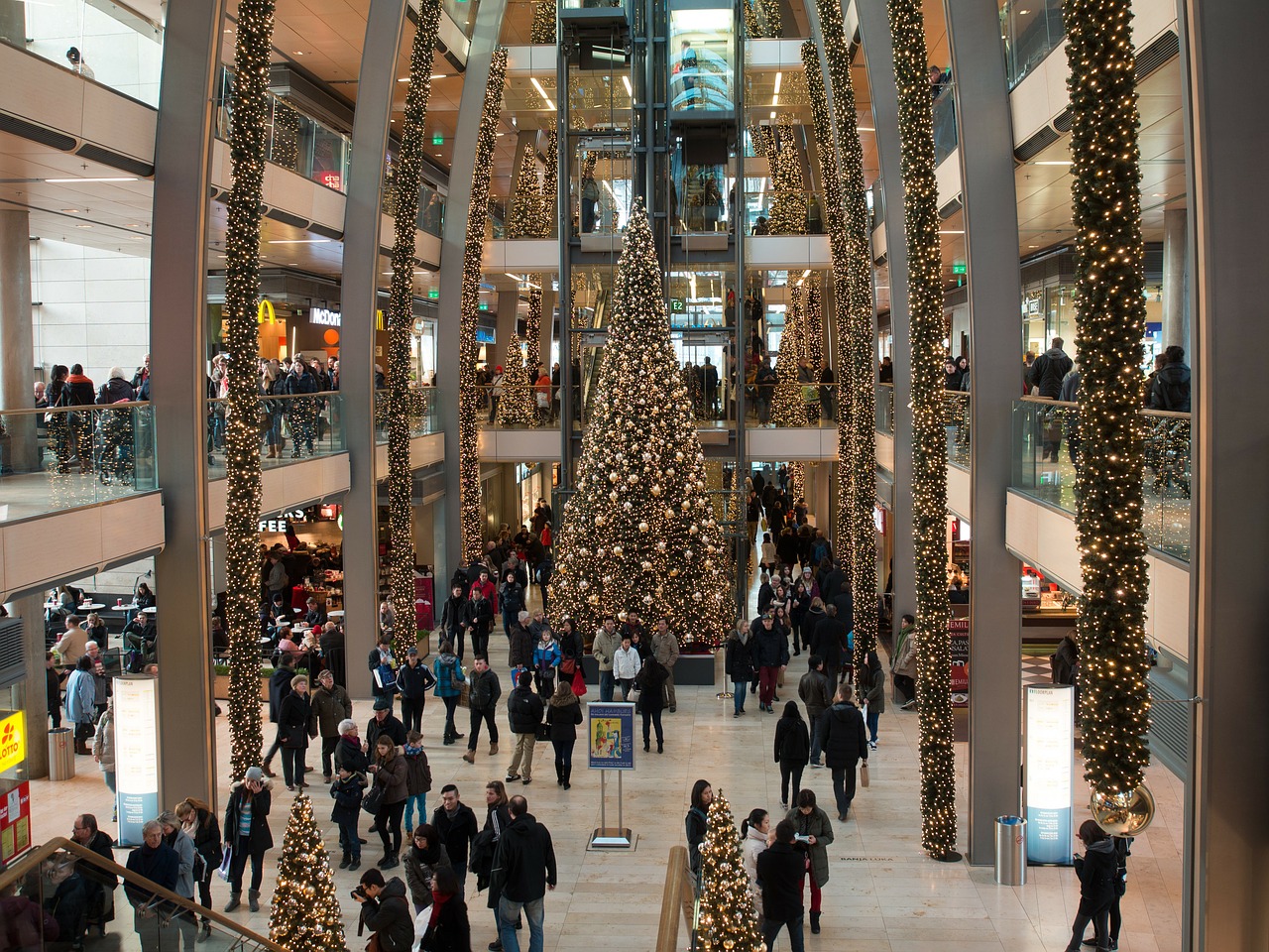 christmas shopping hamburg free photo