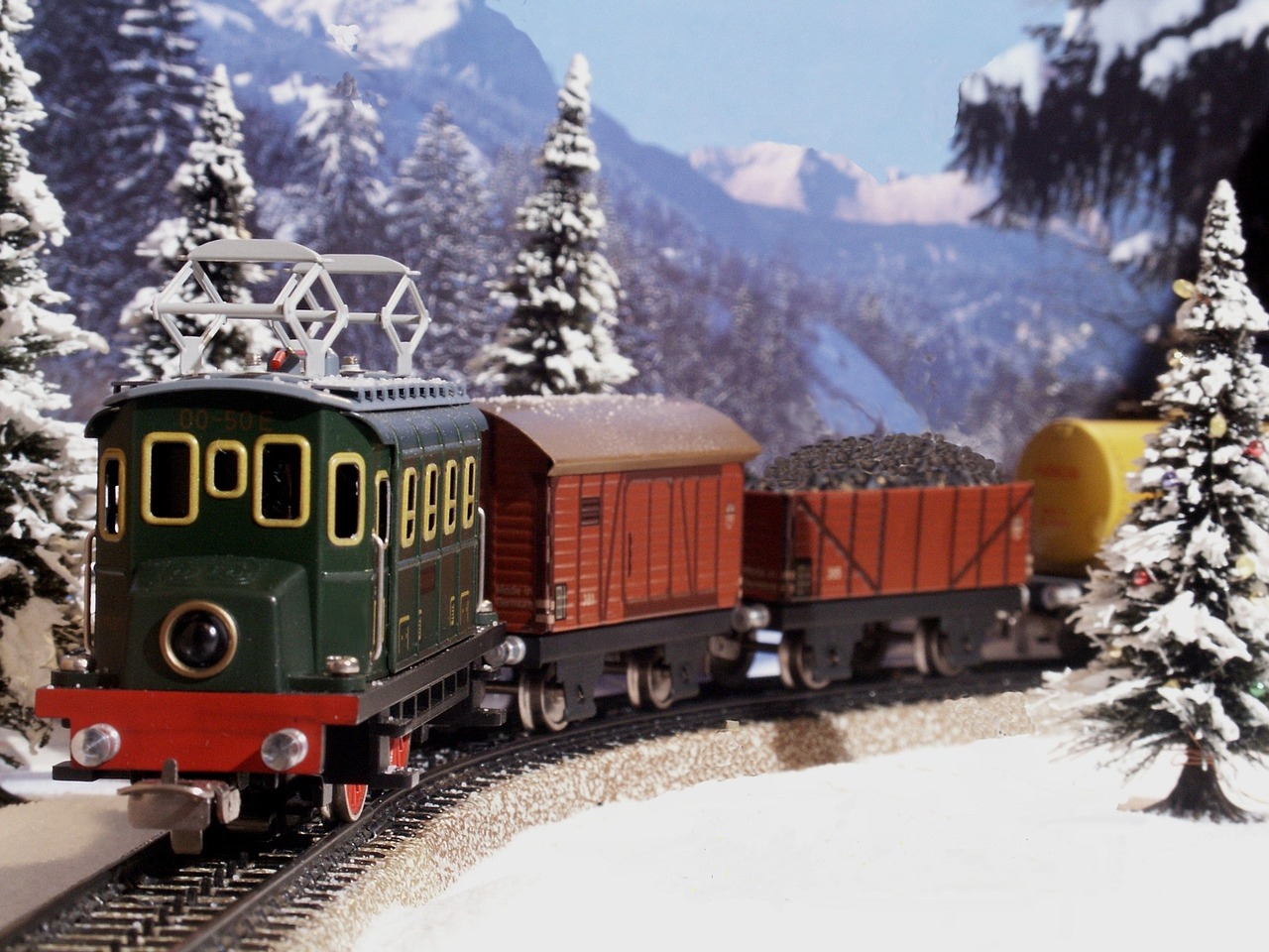christmas train model train free photo