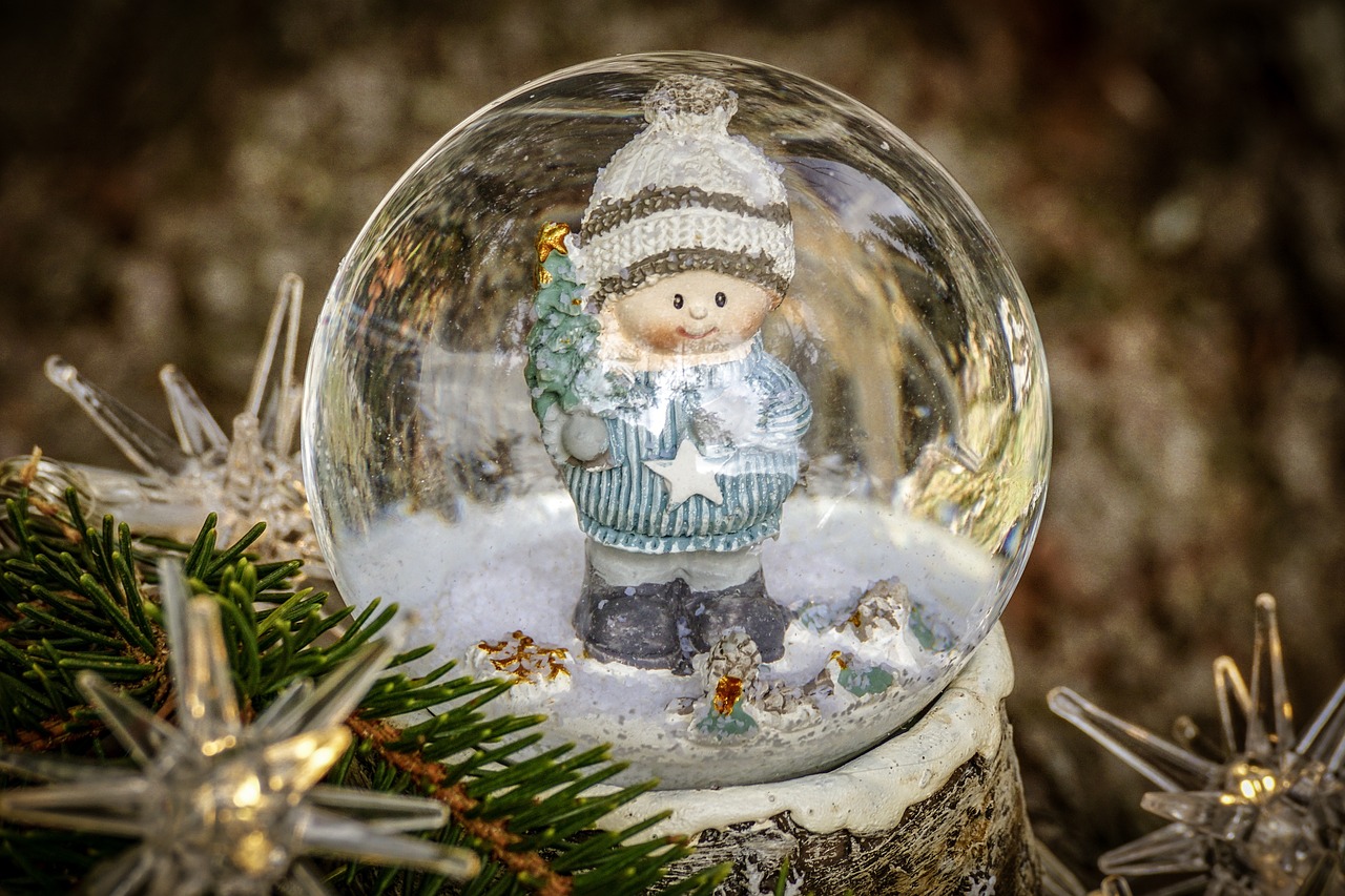 christmas  snow ball  winter free photo