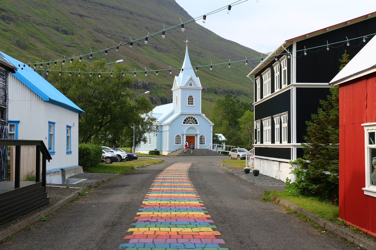 christmas  church  iceland free photo