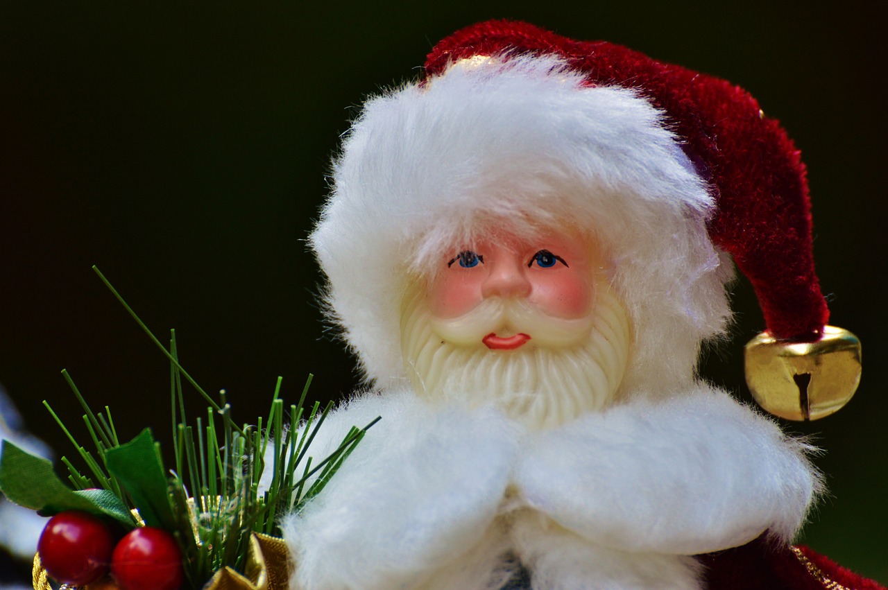 christmas santa claus figure free photo