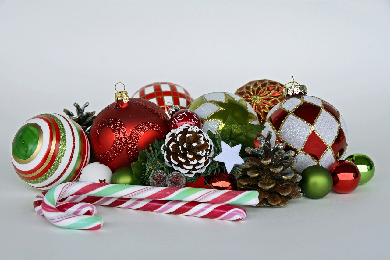 christmas balls christmas christmas decorations free photo