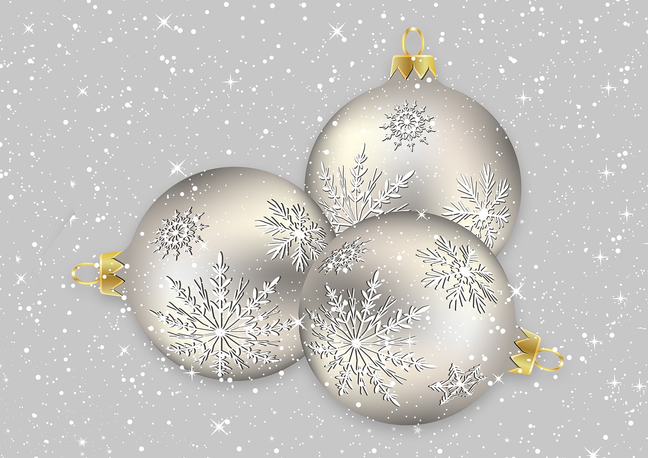 christmas balls  snow  decoration free photo