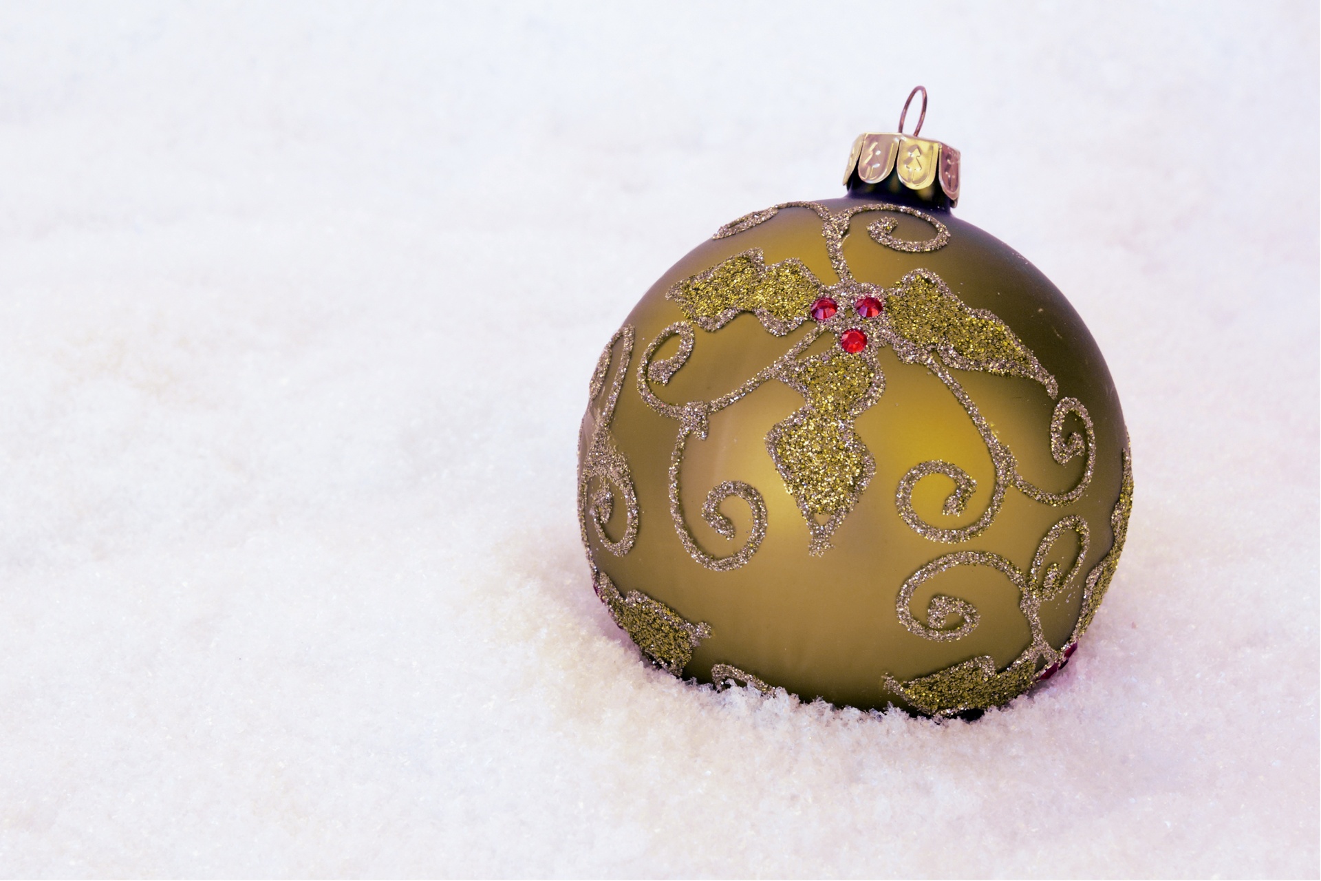 christmas bauble gold free photo