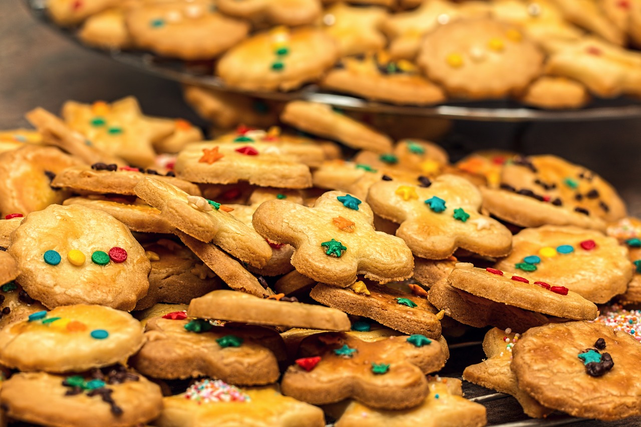 christmas cookies christmas biscuits biscuit free photo