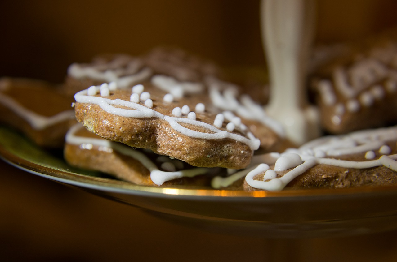 christmas cookies gingerbread perníček free photo