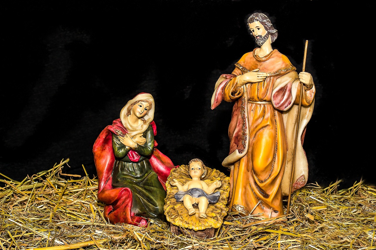 christmas crib figures jesus child birth of jesus free photo