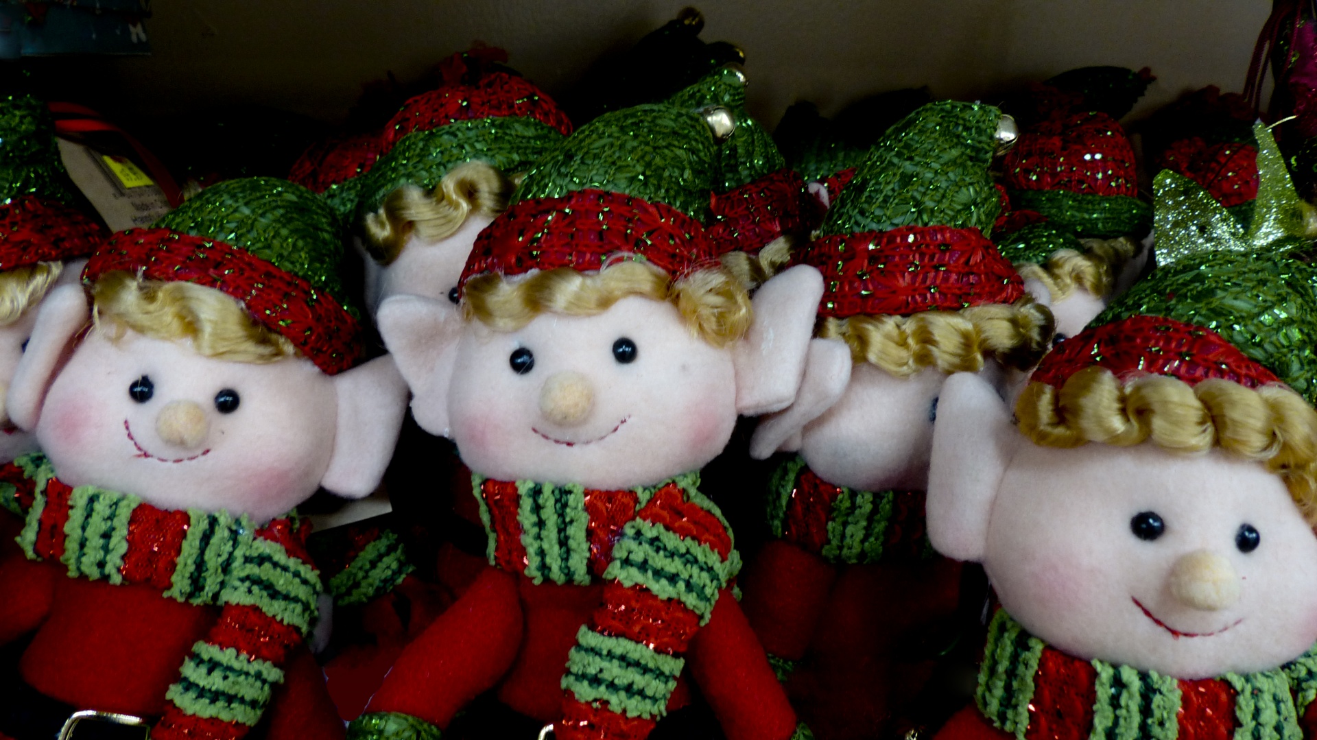 christmas elves faces free photo