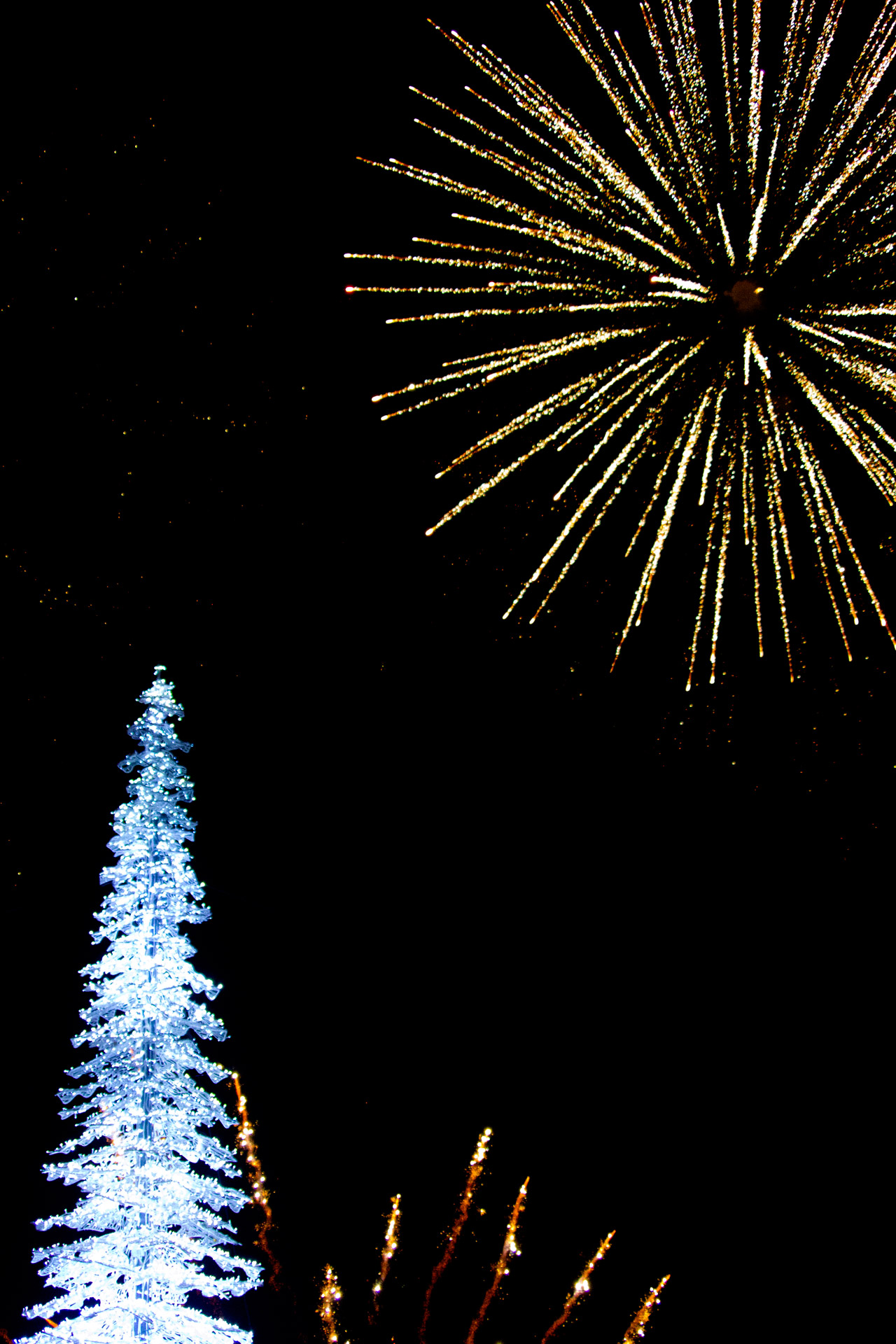 christmas fireworks bang free photo
