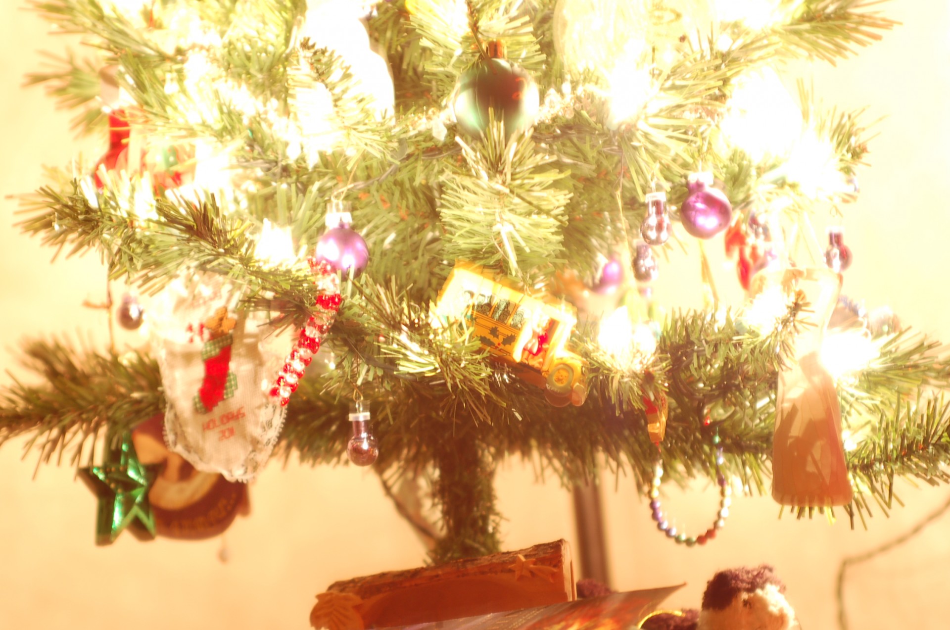 christmas tree ornaments free photo