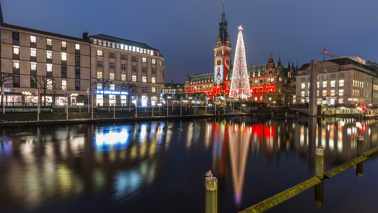 christmas market hamburg lights free photo