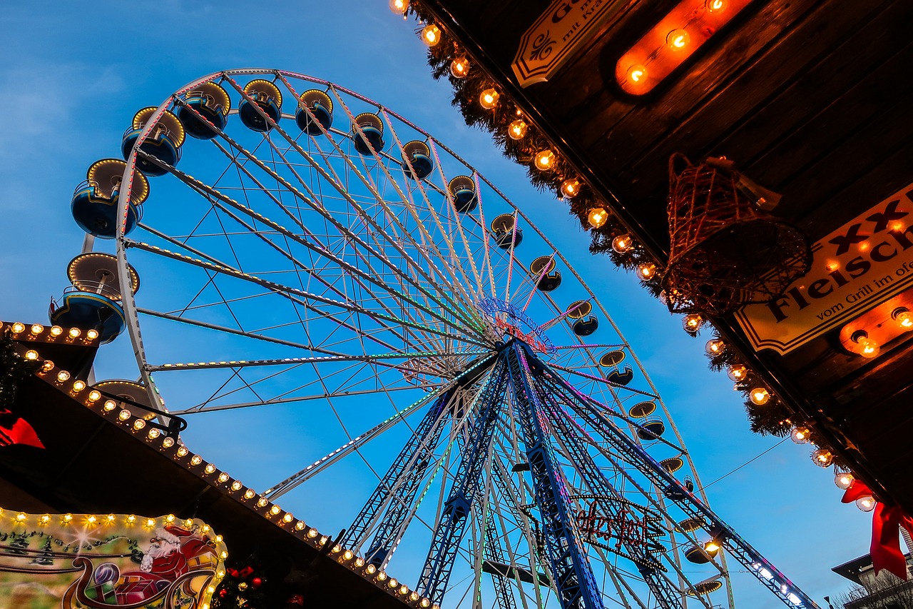 christmas market  ferris wheel  fun free photo