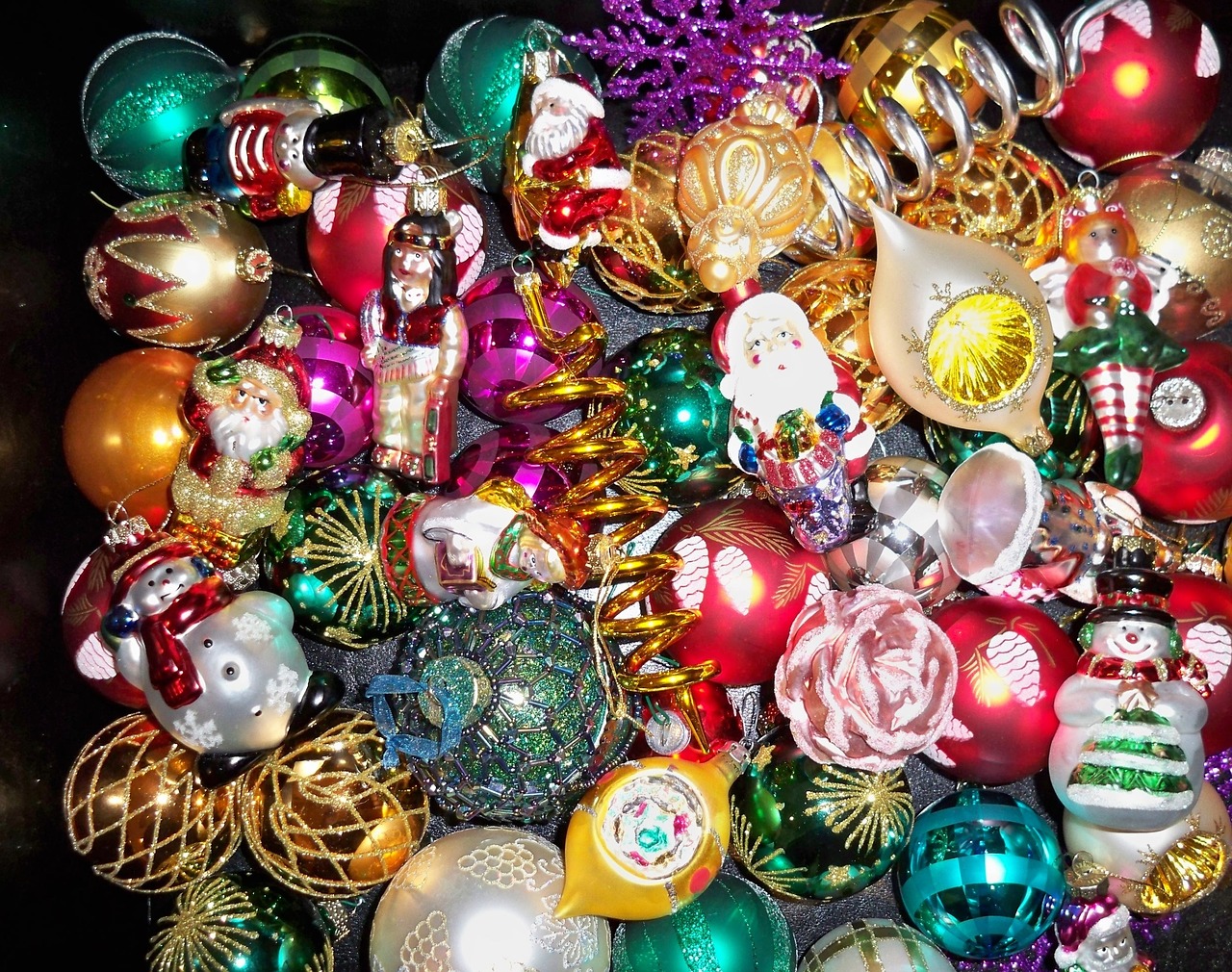 christmas ornaments christmas tree decorations free photo