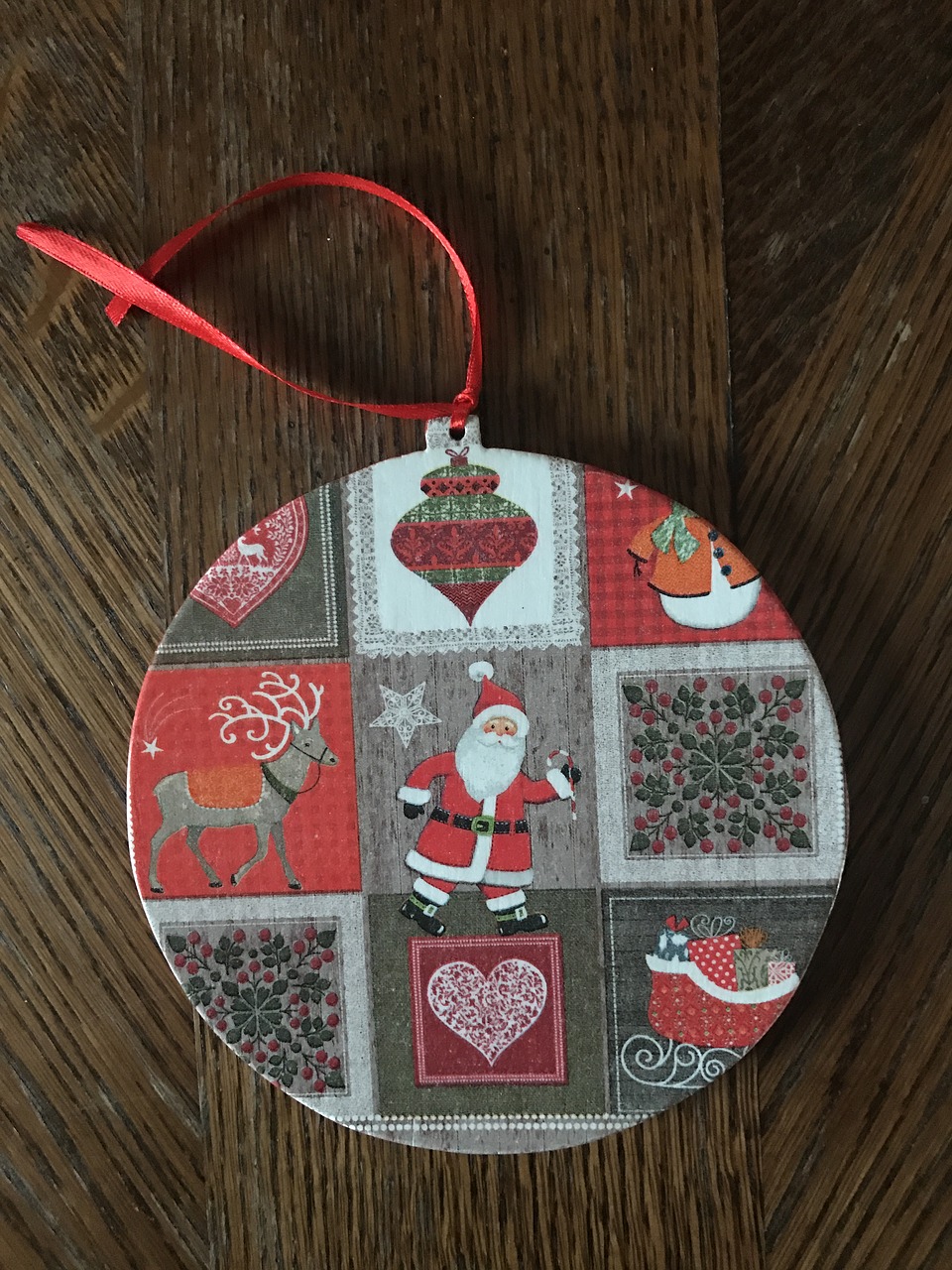 christmas pendant for a gift decoupage free photo