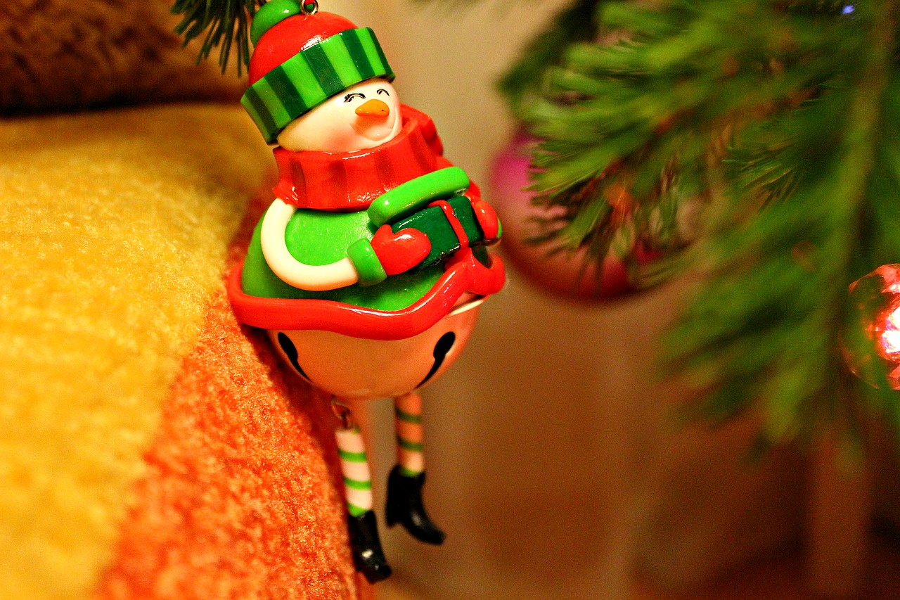 christmas tree toy  toy  new year's eve free photo
