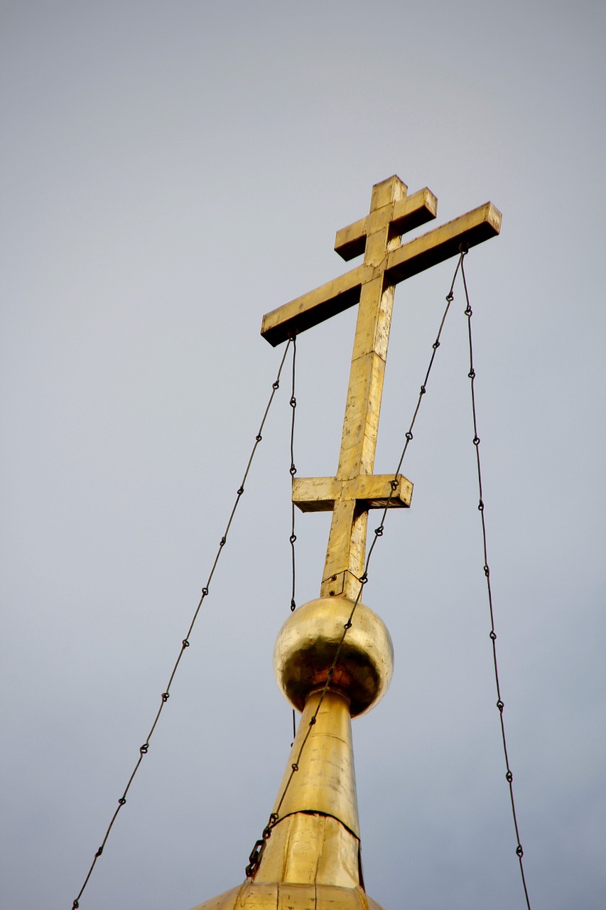 church golden dome free photo