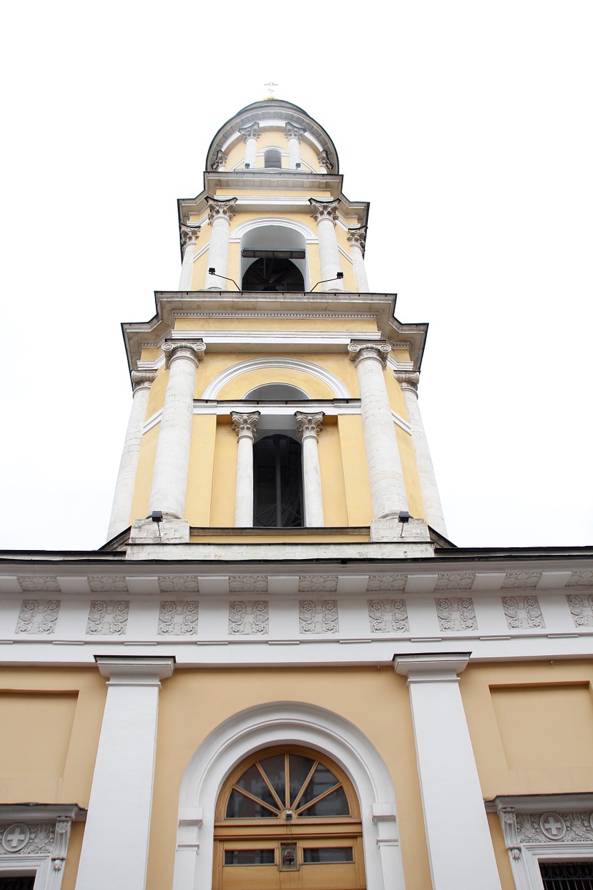 church golden dome free photo