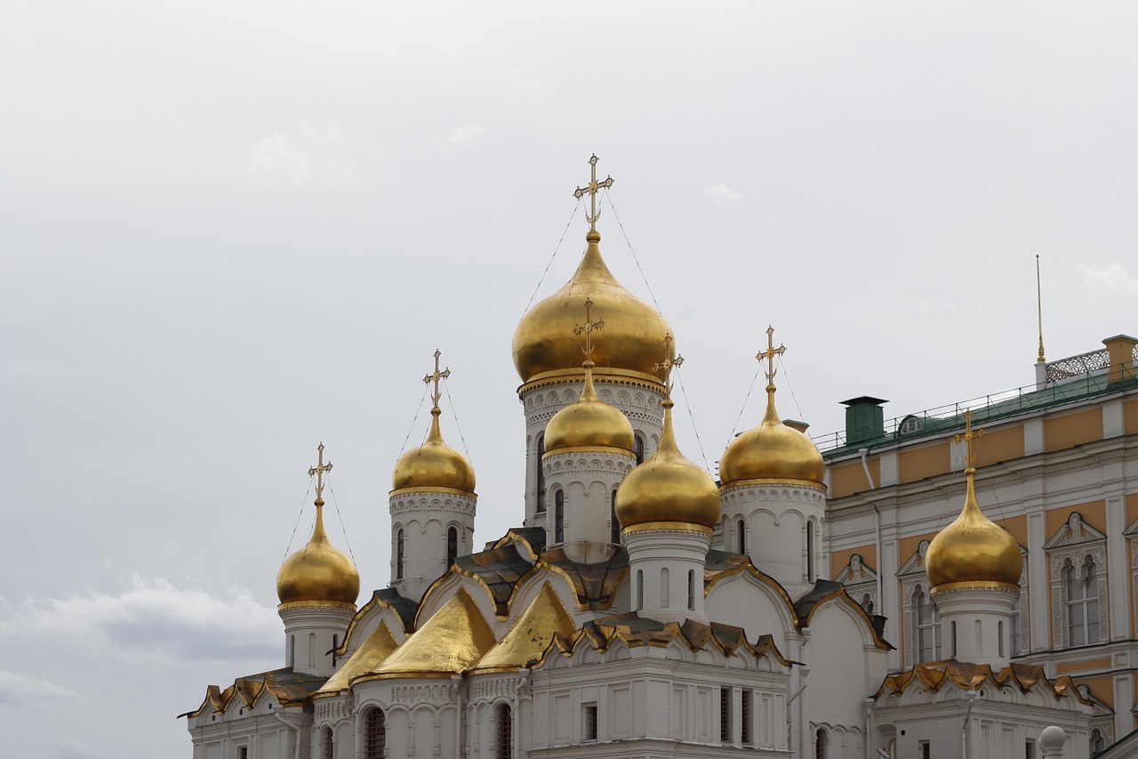 church golden dome free photo