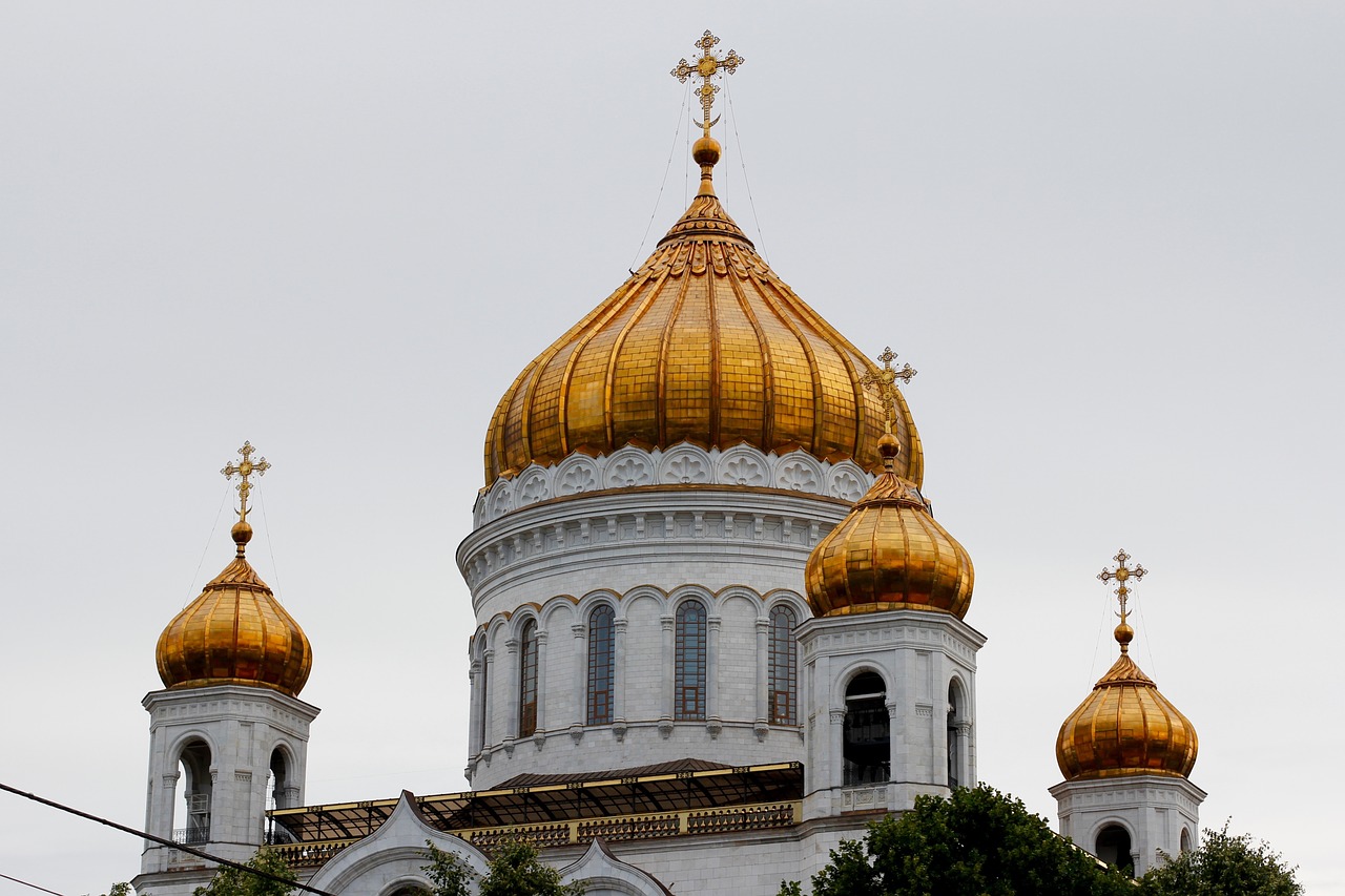 church golden dome free photo