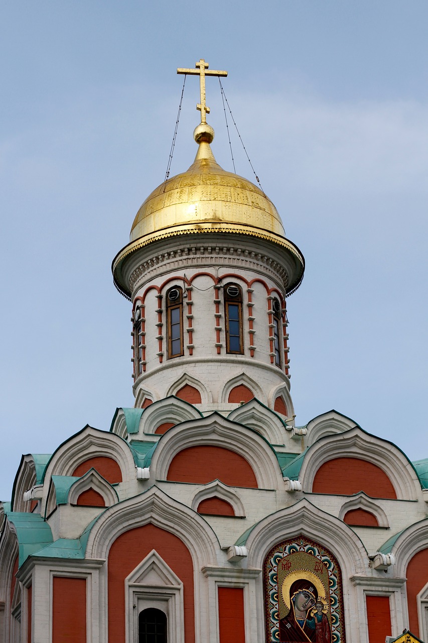 church golden dome free photo