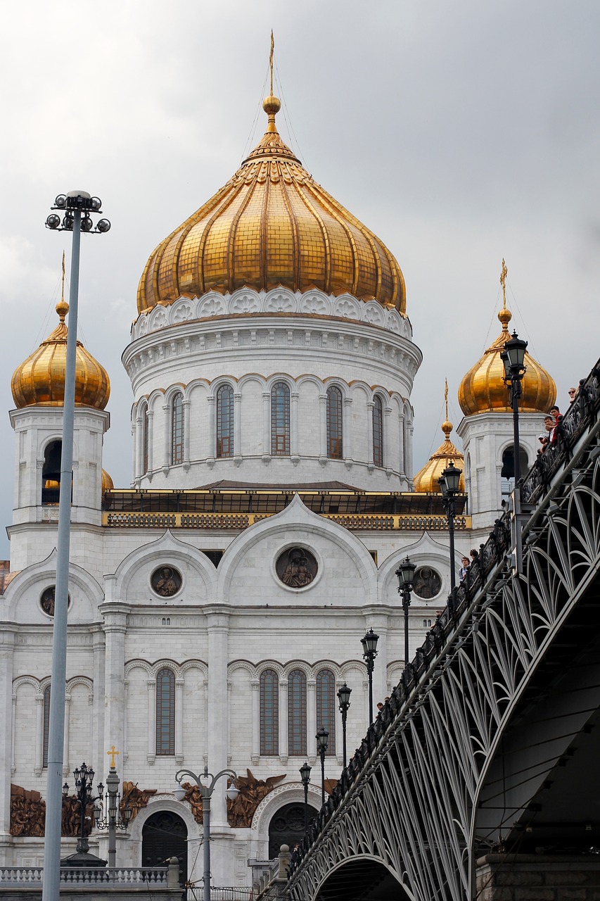 church golden dome free photo