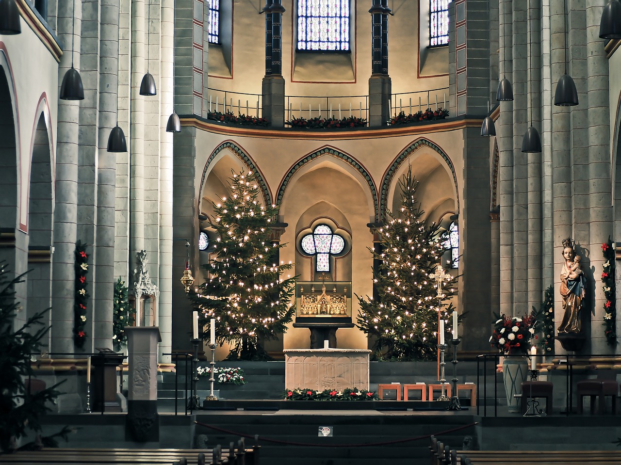 church altar christian free photo