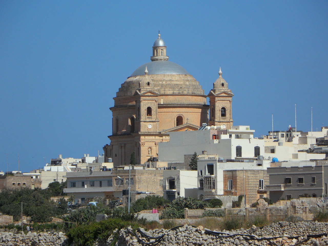 church dome malta free photo
