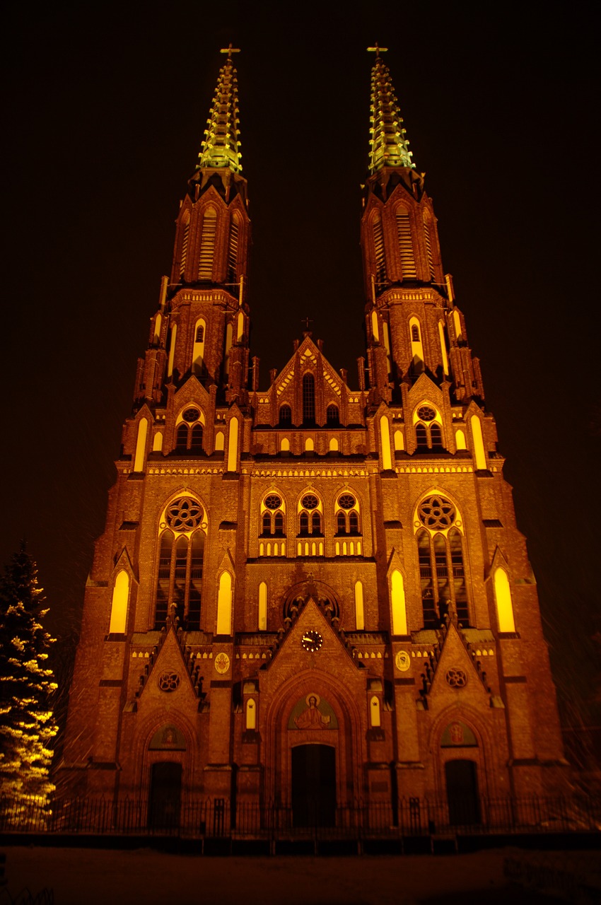 night the cathedral st floriana free photo