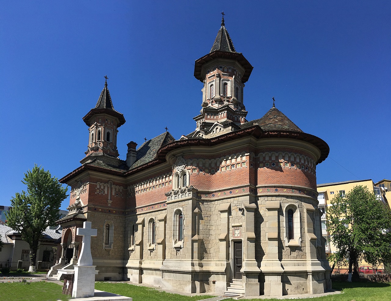 church blue religion free photo