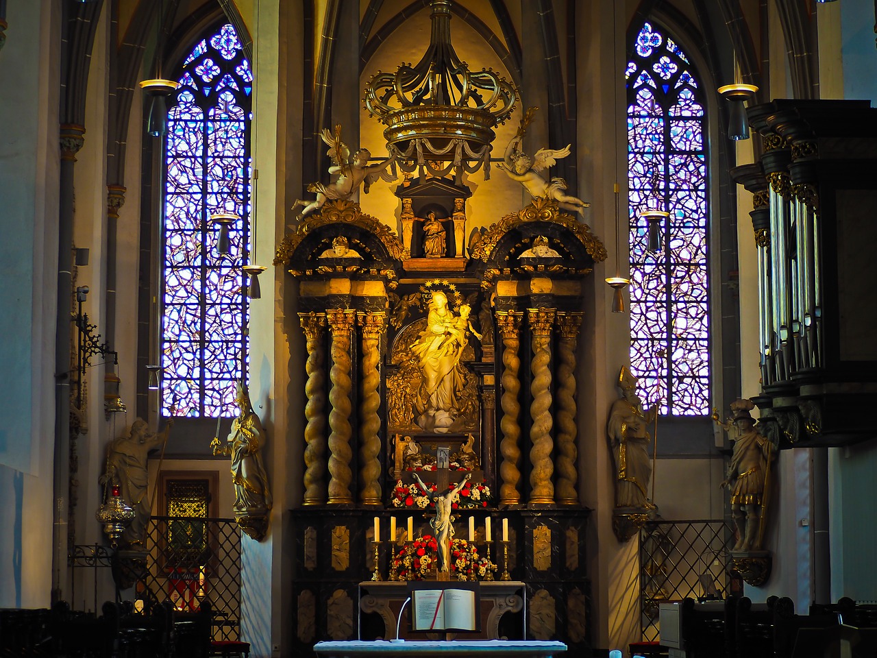 church altar christian free photo