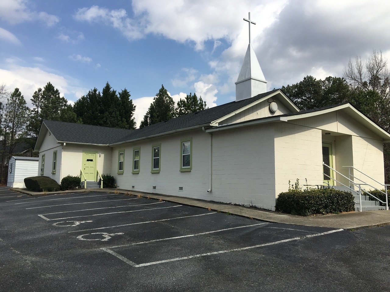 church religion rural free photo