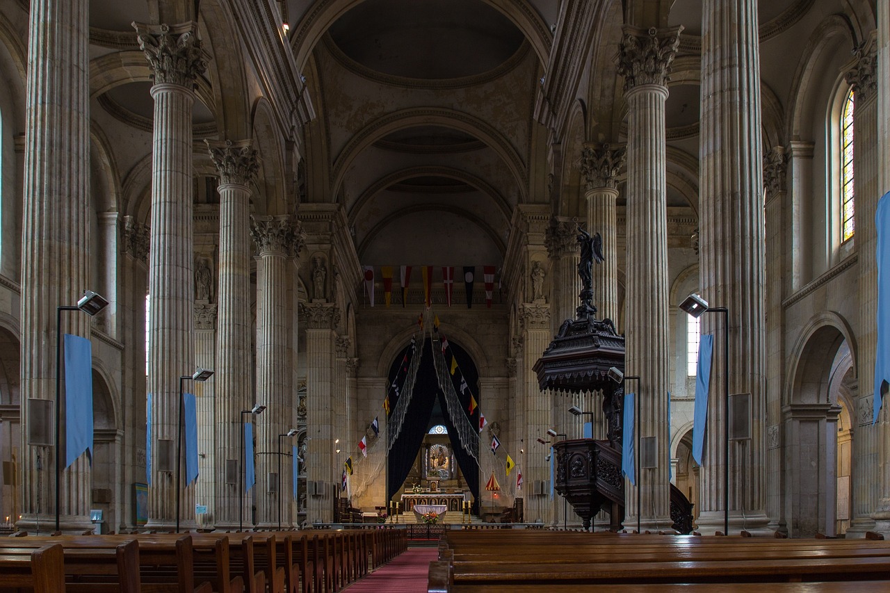 church boulogne sur mer cathedral free photo