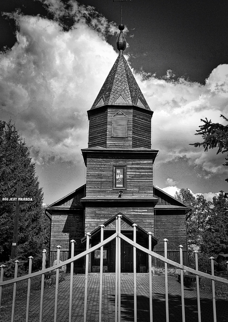 church wooden chapel free photo