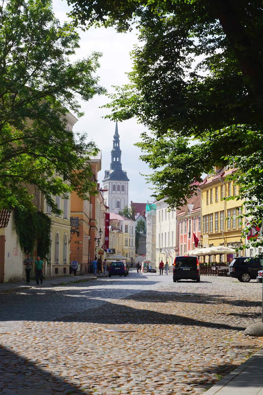 church cobblestone historical free photo