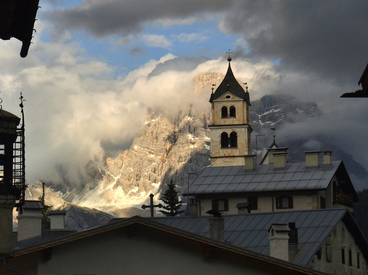 church mountains sudtirol free photo
