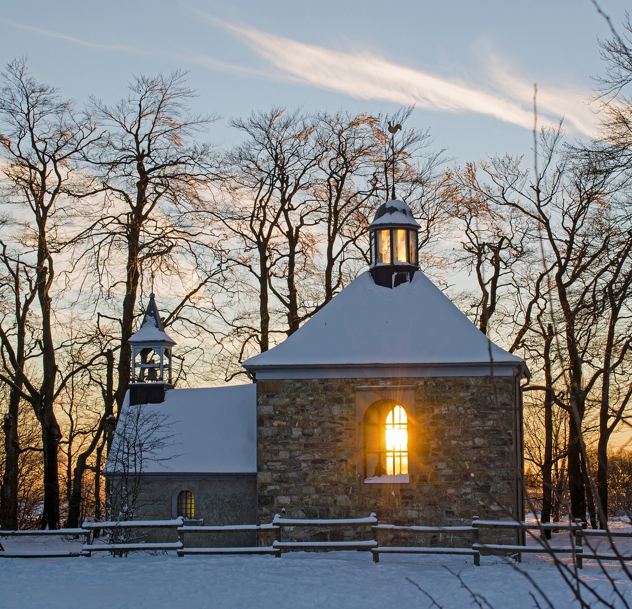 church chapel small church free photo