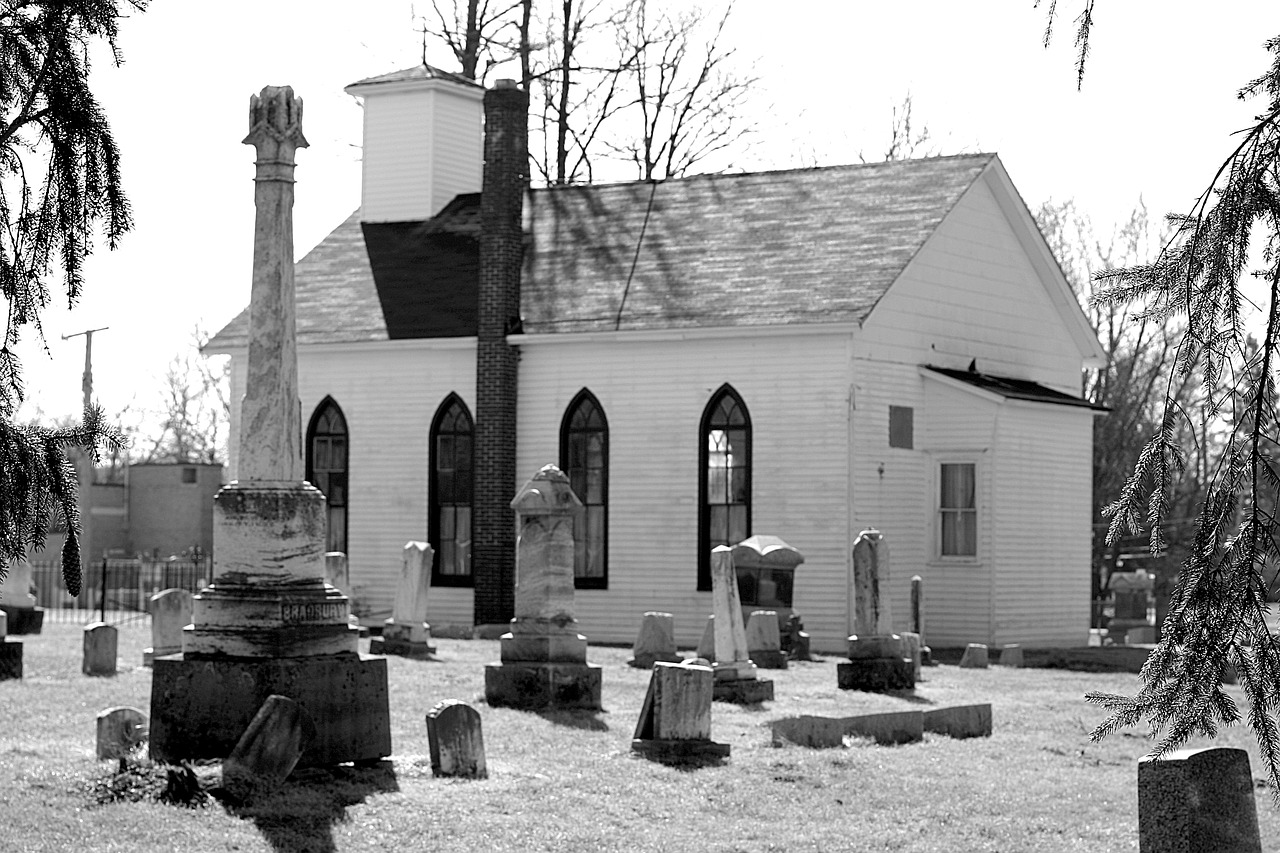 church cemetery grave free photo