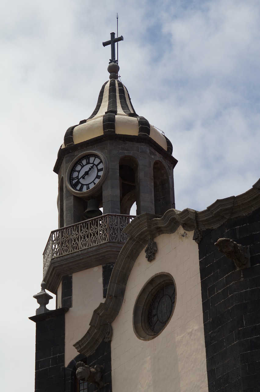 church steeple sky free photo