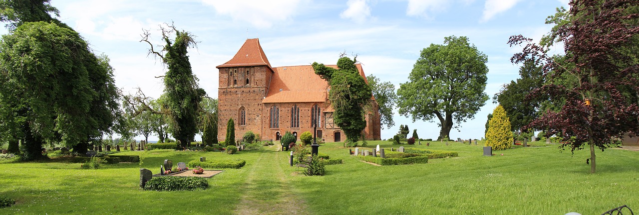 church high churches cemetery free photo