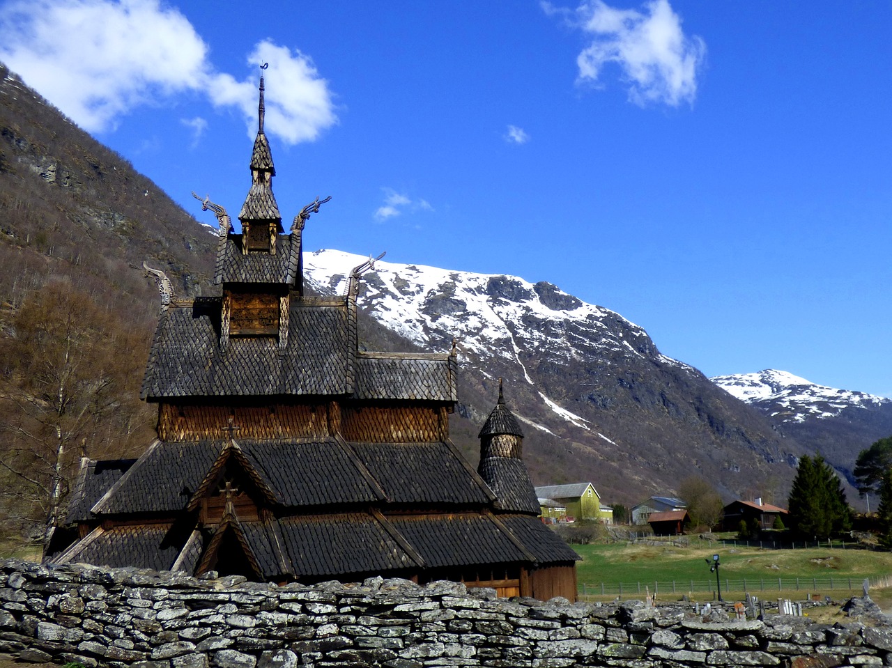 church wooden ancient free photo