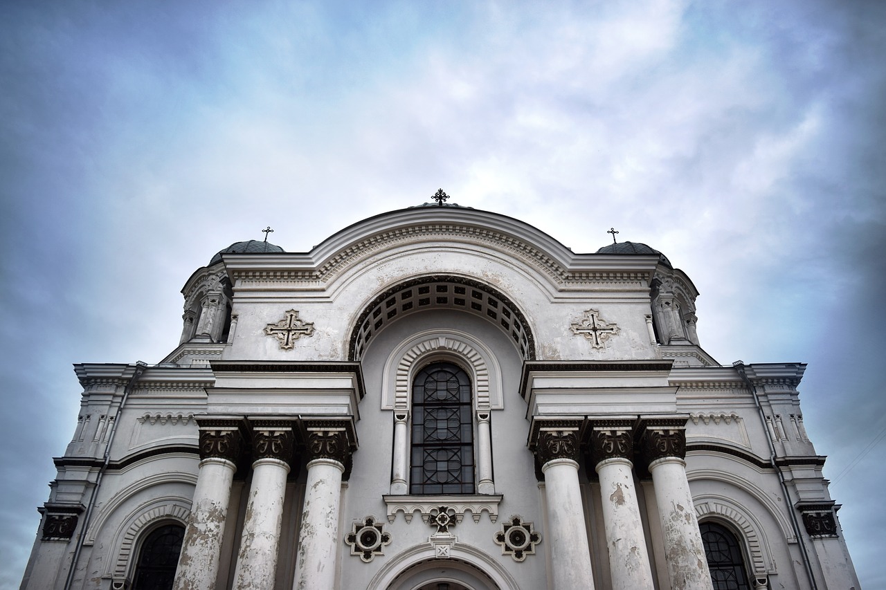 church orthodox kaunas free photo