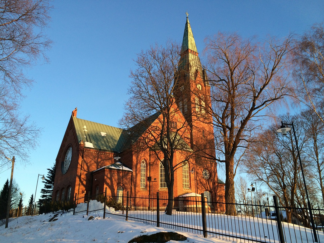 church forssa winter free photo