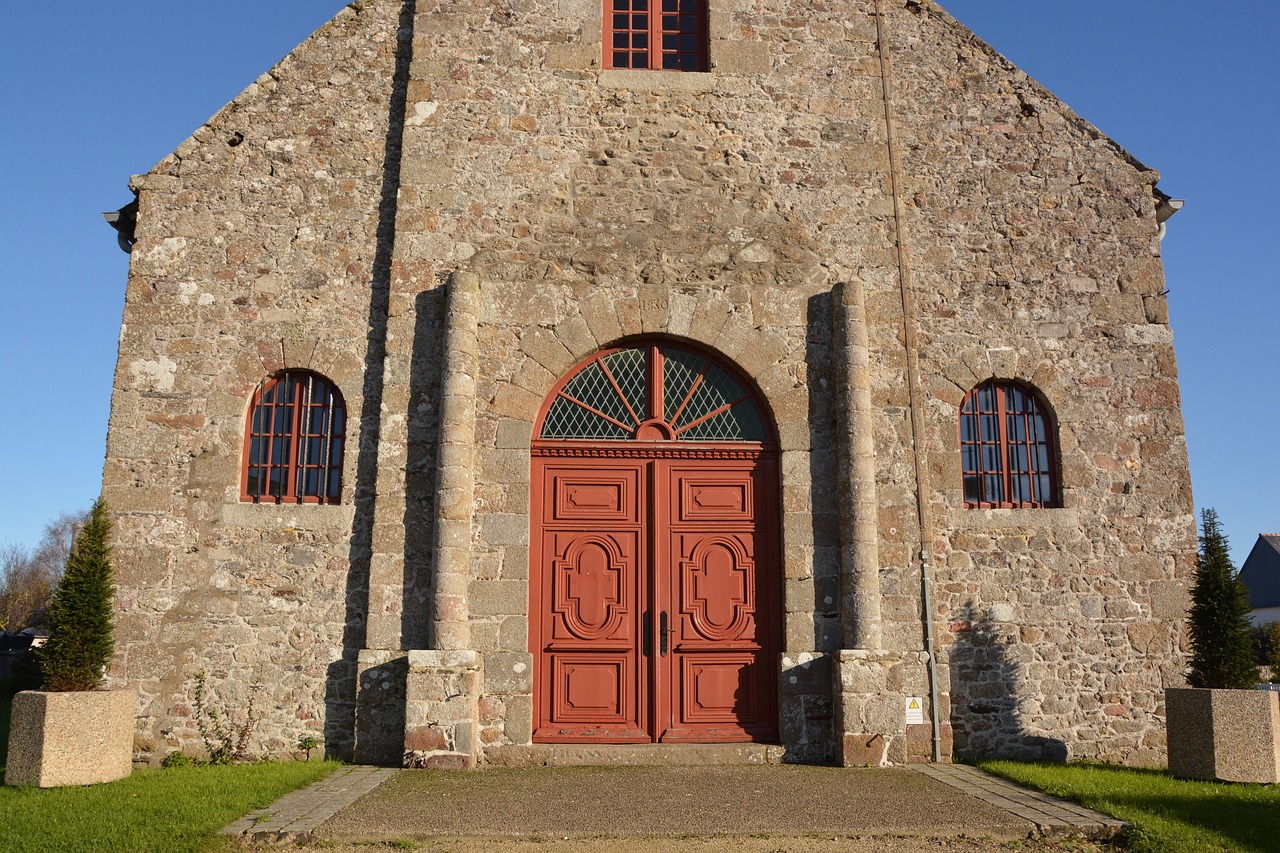 church red portal religious monuments free photo
