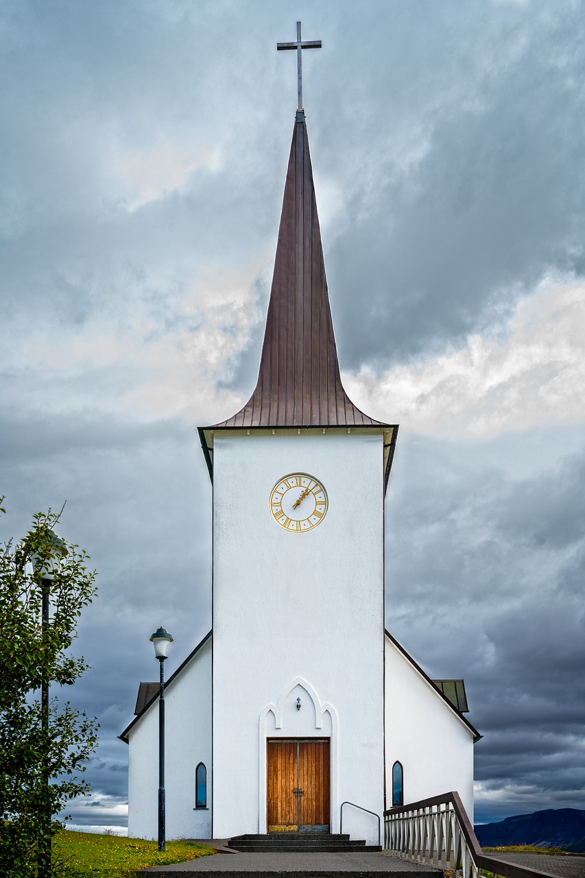 church  architecture  sky free photo