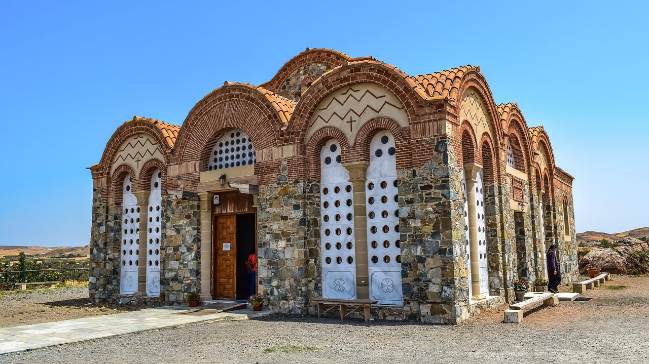 church  architecture  travel free photo