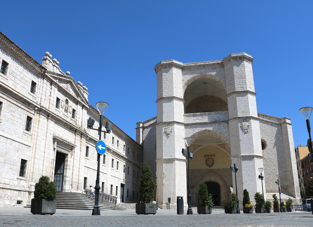 church  valladolid  sanbenito free photo