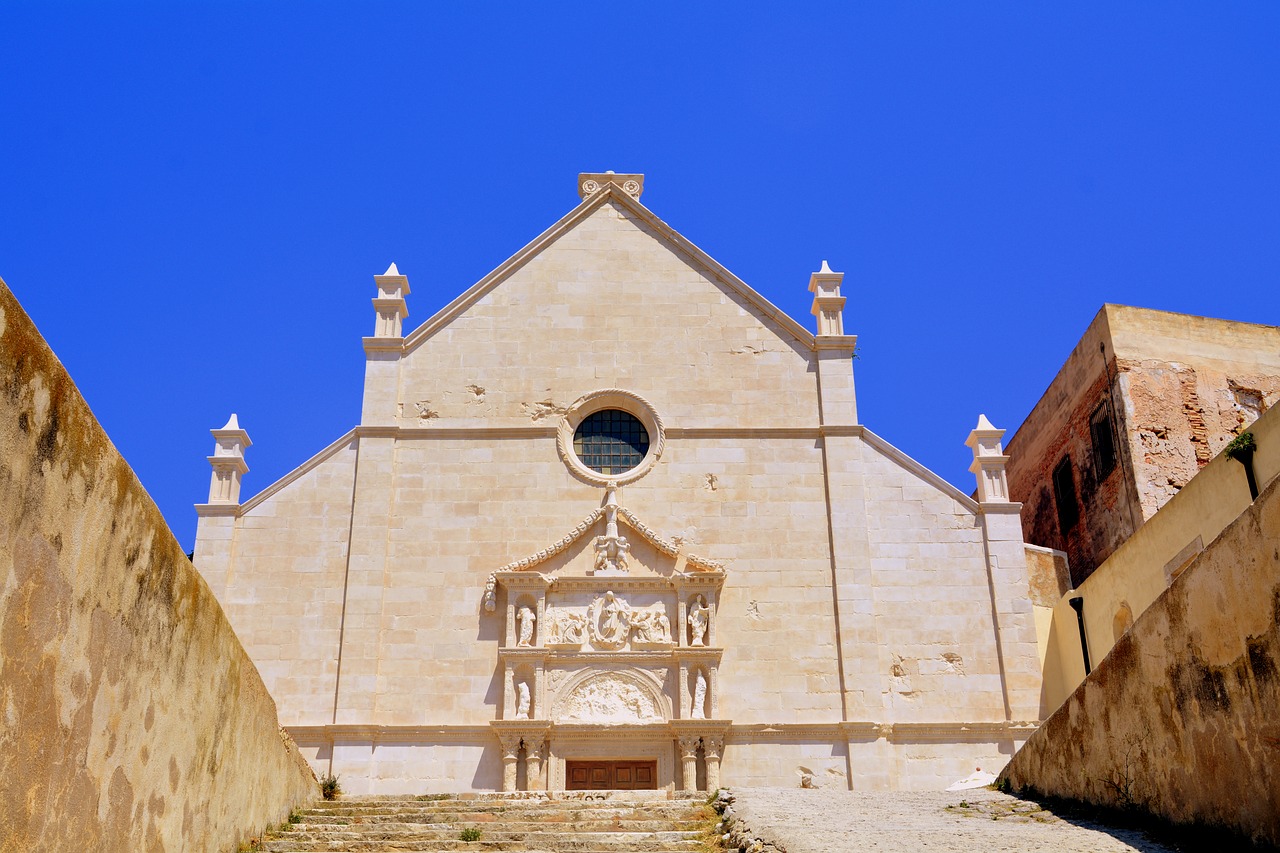 church  san nicola  the quakes free photo