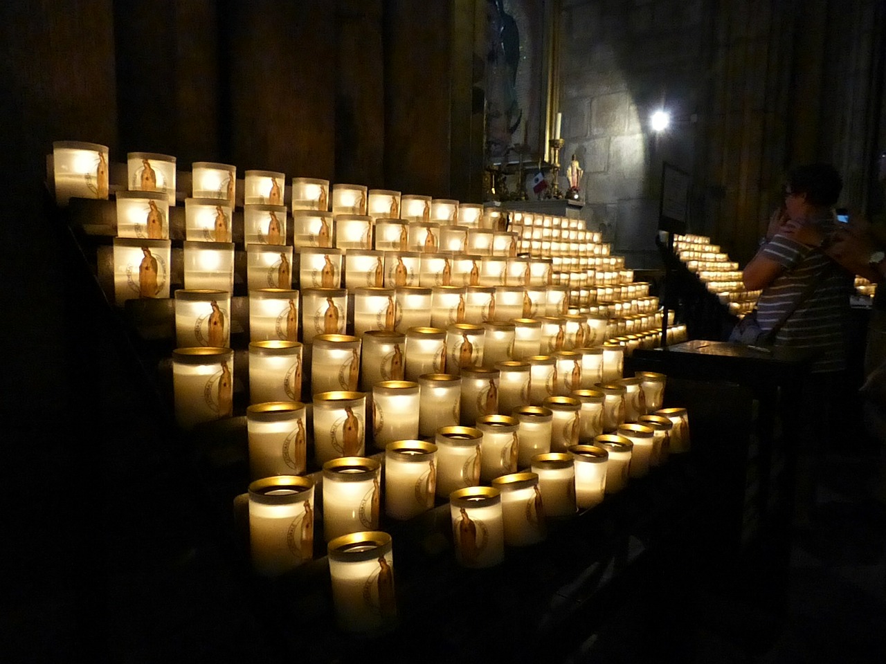 church prayer candles free photo