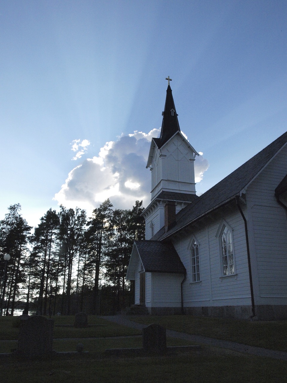 church back light sweden free photo