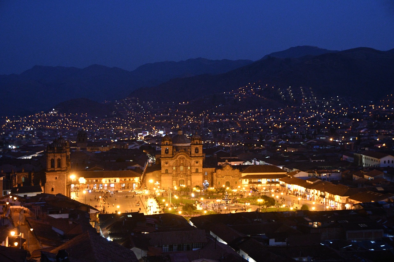 church  night  cusco free photo